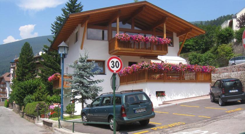 Apartments Dolomie Ortisei Esterno foto